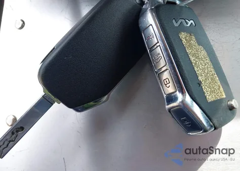 2024 Kia Forte Lxs z USA, uszkodzony, nr VIN 3KPF24AD4RE836086